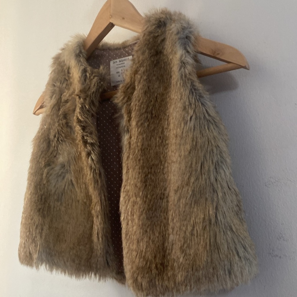 Zara Baby 2/3 Faux Fur Vest - Picture 6 of 11